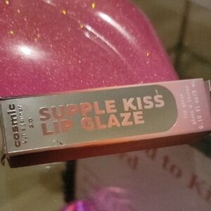 Cosmic Kylie Jenner 2.0 Supple Kiss Lip Glaze
